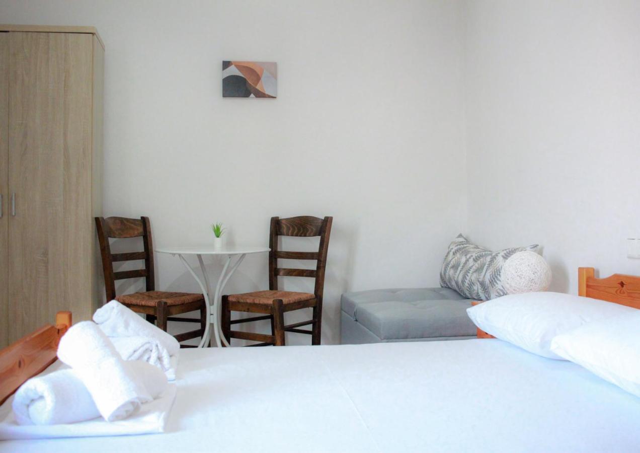 Boho Center Studio Apartment เกราโมตี ภายนอก รูปภาพ
